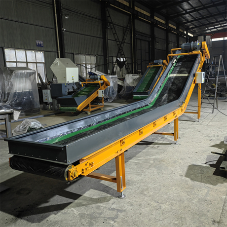 Belt feeding machine (1).jpg